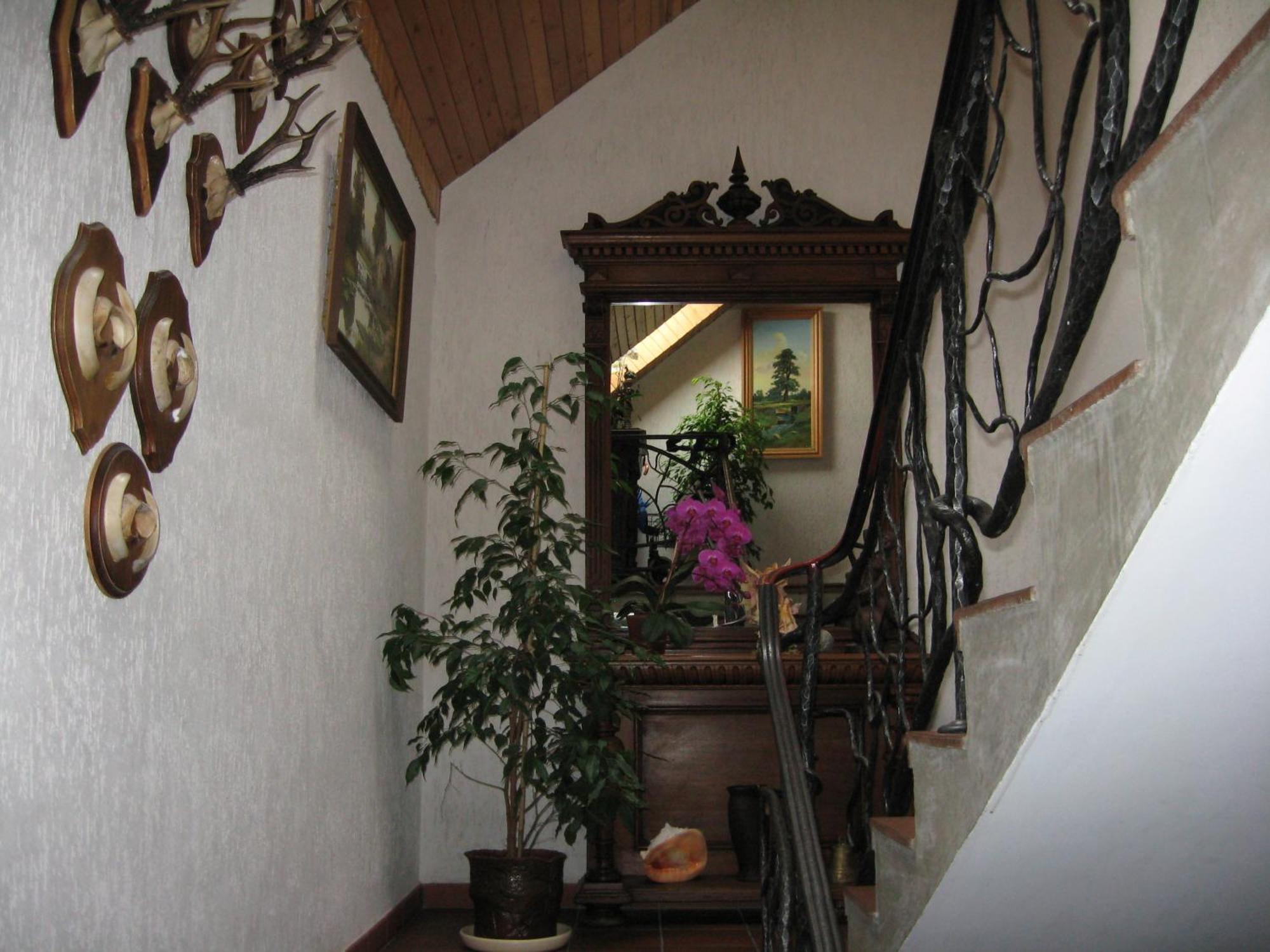 Vila Elvyra Nida Luaran gambar
